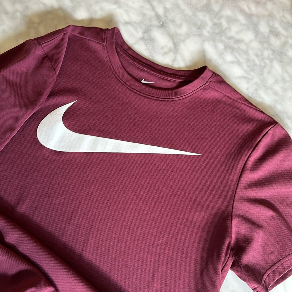 NIKE DRI-FIT MEDIUM SS SHIRT
